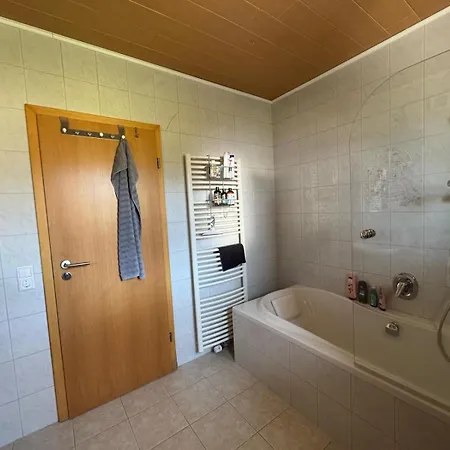 3 Naehe Schweiz Mit Terrasse Und Garten * Hilzingen