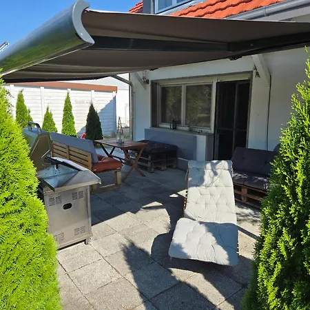 3 Naehe Schweiz Mit Terrasse Und Garten شقة Hilzingen