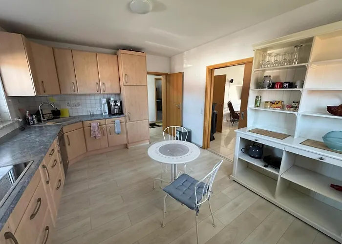 3 Nähe Schweiz Mit Terrasse Und Garten Apartment Hilzingen